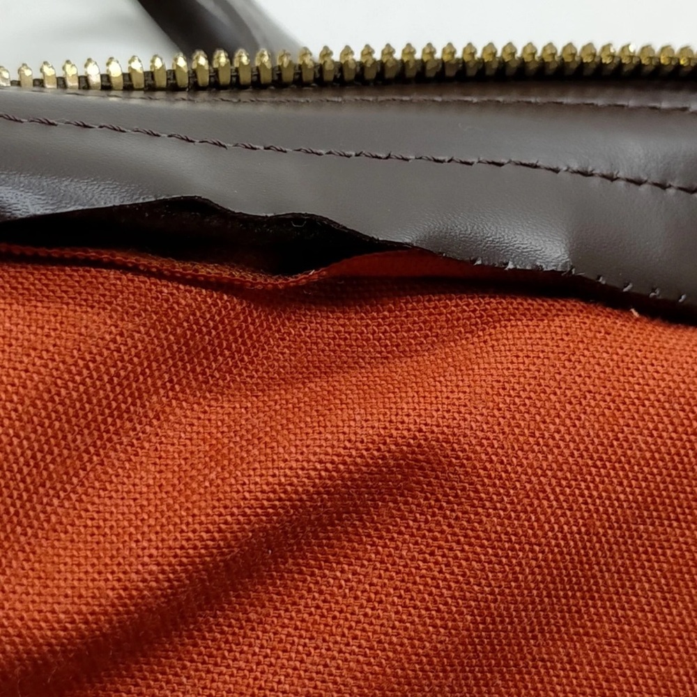 Louis Vuitton Chelsea Damier Ebene Shoulder Bag - Picture 12 of 13